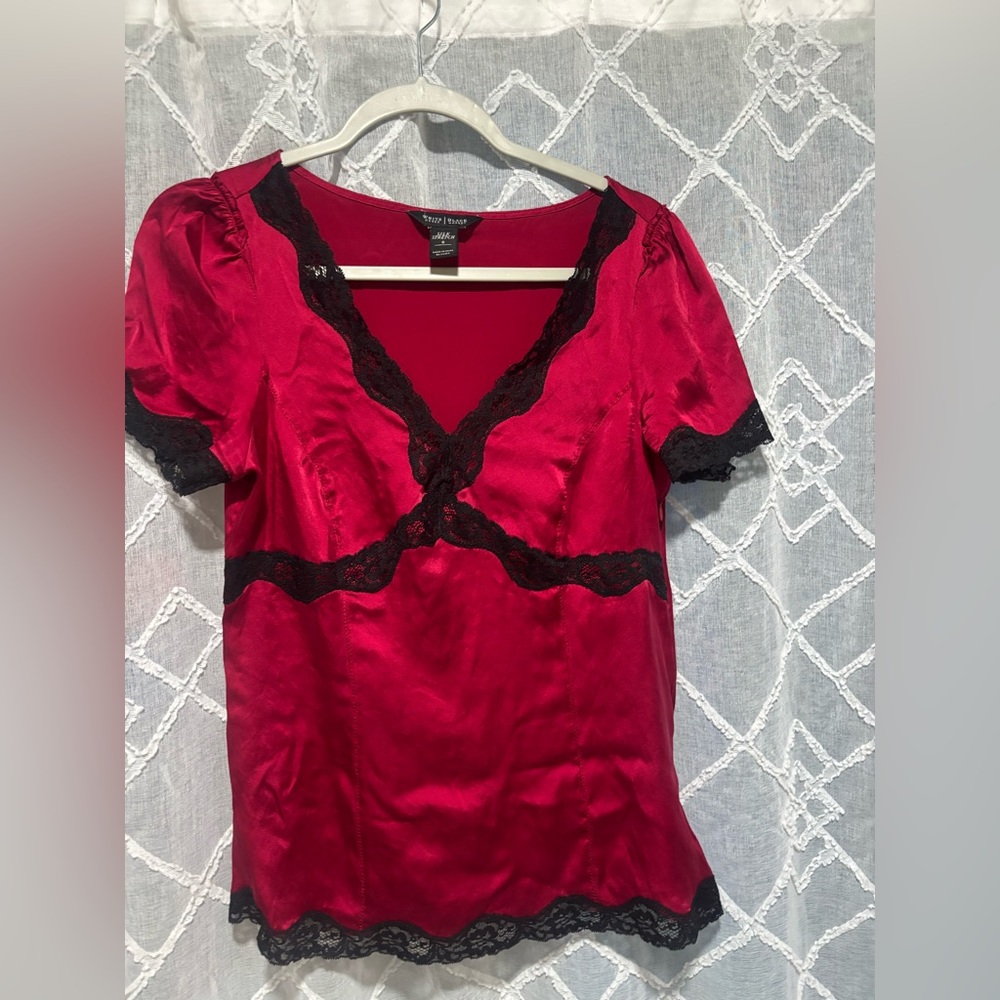 White House black market  deep red stretch silk and lace top size 8